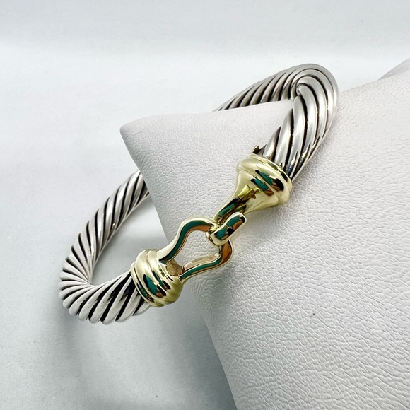 David Yurman 7mm Cable Gold Buckle Bracelet - Picture 13 of 16